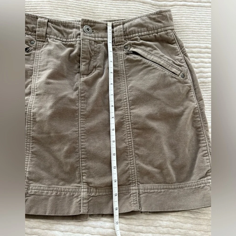 Athleta Roseville Taupe Brown Mini Skirt Velvet Texture Fall Women’s 6 - Picture 7 of 9
